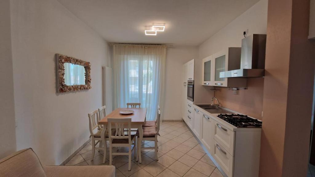 Residence Gabbiano Vista Mare San Mauro Mare Exterior foto
